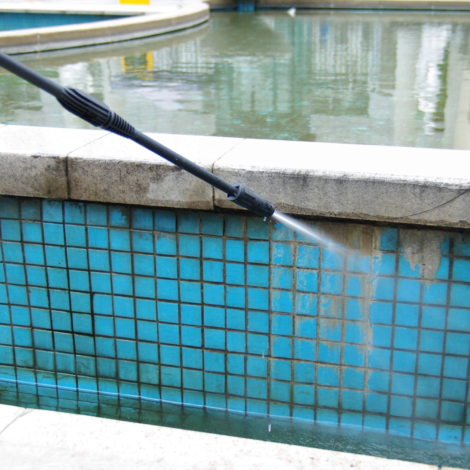 Auto-stop Corded Pressure Washer 1.4kW FPHPC100 6 Auto-stop Corded Pressure Washer 1.4kW FPHPC100 - Image 6