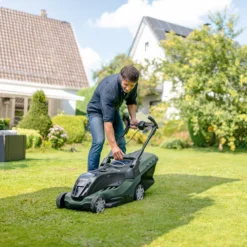 Bosch Power For All Advanced Rotak 36-750 Cordless 36V Rotary Lawnmower 9 Bosch Power For All Advanced Rotak 36-750 Cordless 36V Rotary Lawnmower -Garden & Outdoors bosch power for all advanced rotak 36 750 cordless 36v rotary lawnmower4059952526928 01i bq