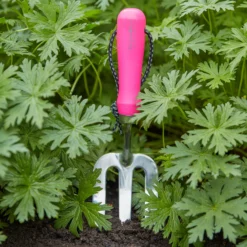 Burgon & Ball Pink Hand Fork -Garden & Outdoors burgon ball pink hand fork5019360013143 01i bq