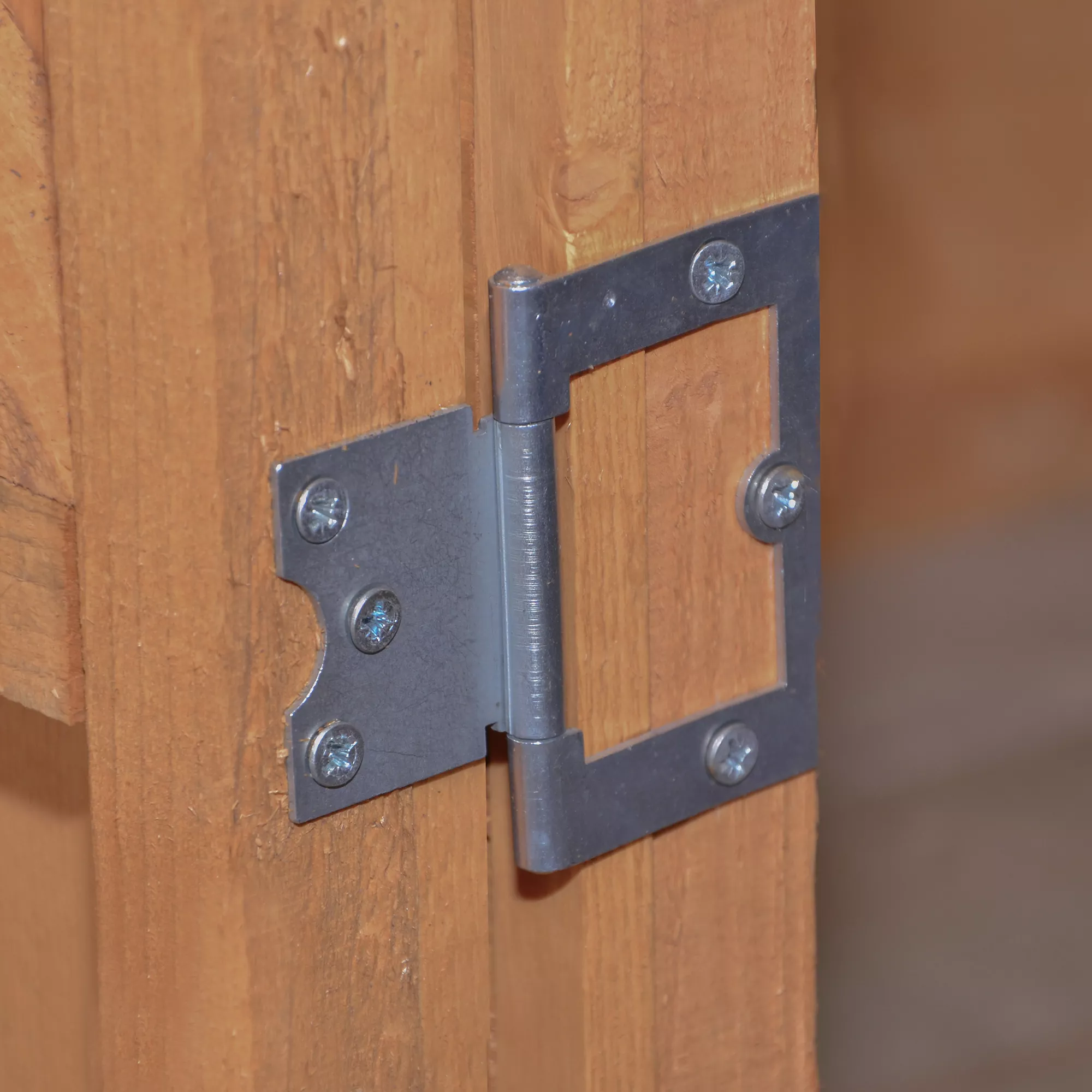 Forest Garden Delamere 7x5 Ft Apex Shiplap Wooden 2 Door Shed With Floor 17 Forest Garden Delamere 7x5 Ft Apex Shiplap Wooden 2 Door Shed With Floor - Image 17