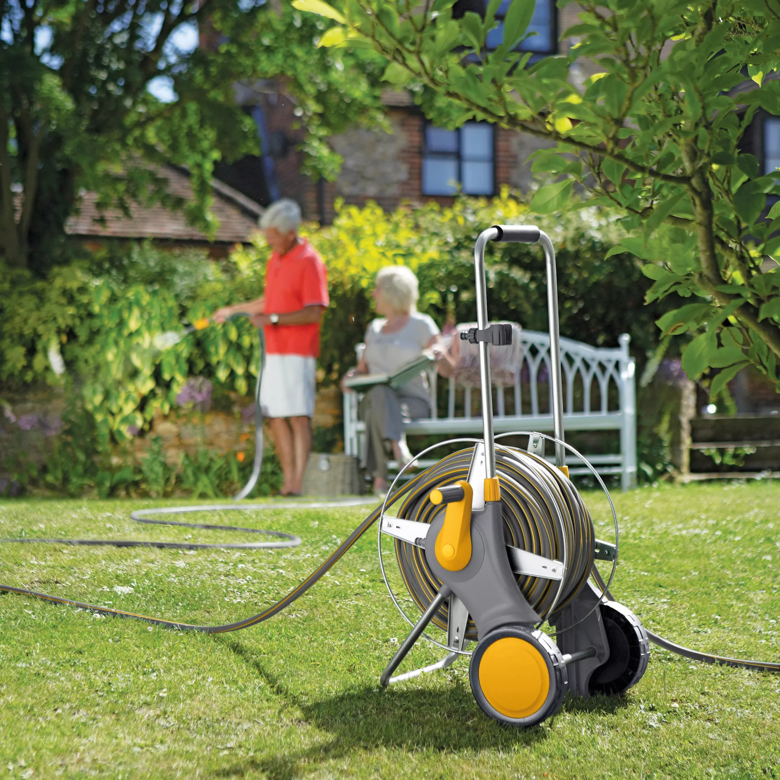 Hozelock Pro Freestanding Hose Pipe Cart (L)90m 2 Hozelock Pro Freestanding Hose Pipe Cart (L)90m - Image 2