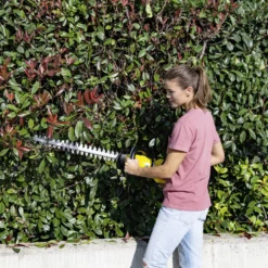 Kärcher 18V 500mm 14442420 Cordless Hedge Trimmer -Garden & Outdoors karcher 18v 500mm 14442420 cordless hedge trimmer4054278550442 02i bq