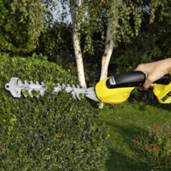 Karcher GSH 18-20 18V 200mm Cordless Hedge Trimmer - BARE 25 Karcher GSH 18-20 18V 200mm Cordless Hedge Trimmer - BARE -Garden & Outdoors karcher gsh 18 20 18v 200mm cordless hedge trimmer bare4054278547985 01i bq