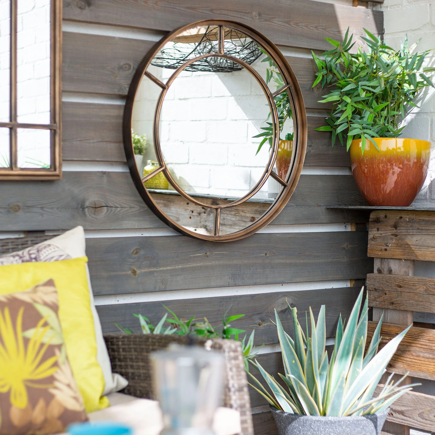 La Hacienda Aston & Wold Valencia Gold Effect Curved Framed Garden Mirror 600mm X 600mm 5 La Hacienda Aston & Wold Valencia Gold Effect Curved Framed Garden Mirror 600mm X 600mm - Image 5