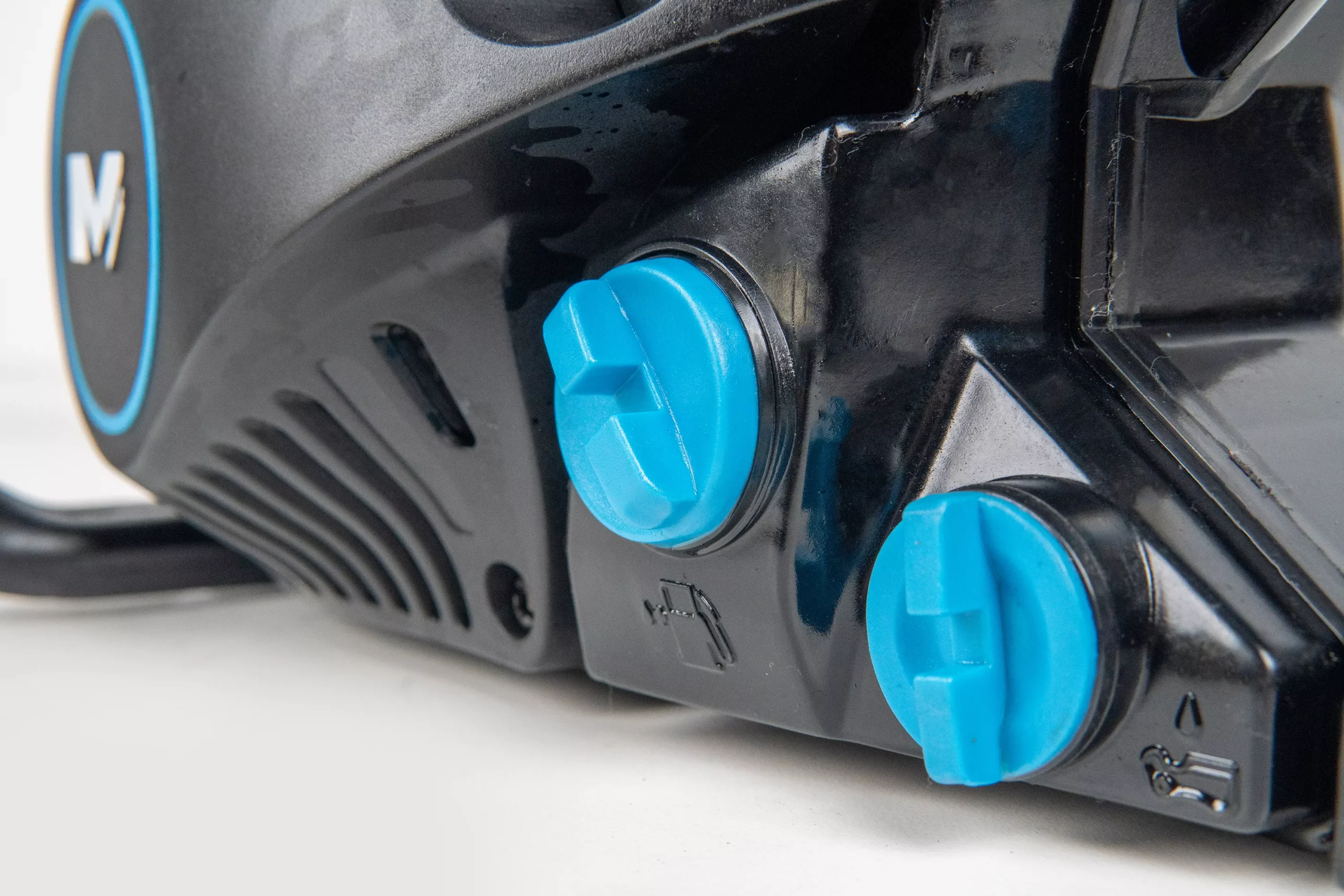 Mac Allister MCSWP40-2 400mm Petrol Chainsaw 8 Mac Allister MCSWP40-2 400mm Petrol Chainsaw - Image 8