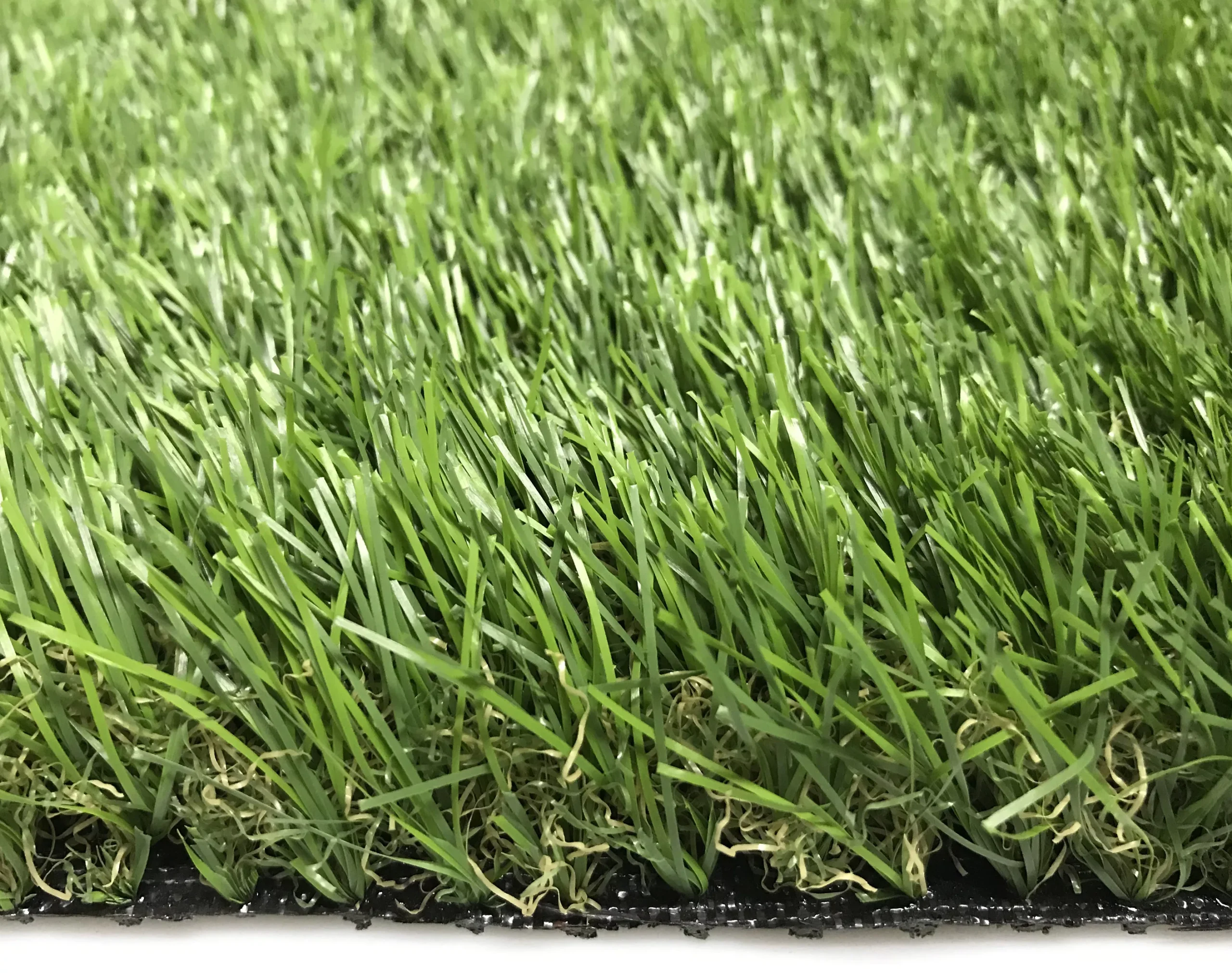 Maple High Density Artificial Grass (L)4m (W)1m (T)39mm 4 Maple High Density Artificial Grass (L)4m (W)1m (T)39mm - Image 4