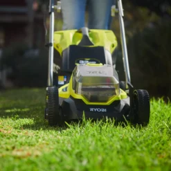 Ryobi ONE+ RLM18X33B50B Cordless 18V Rotary Lawnmower 11 Ryobi ONE+ RLM18X33B50B Cordless 18V Rotary Lawnmower -Garden & Outdoors ryobi one rlm18x33b50b cordless 18v rotary lawnmower4892210185860 05i bq