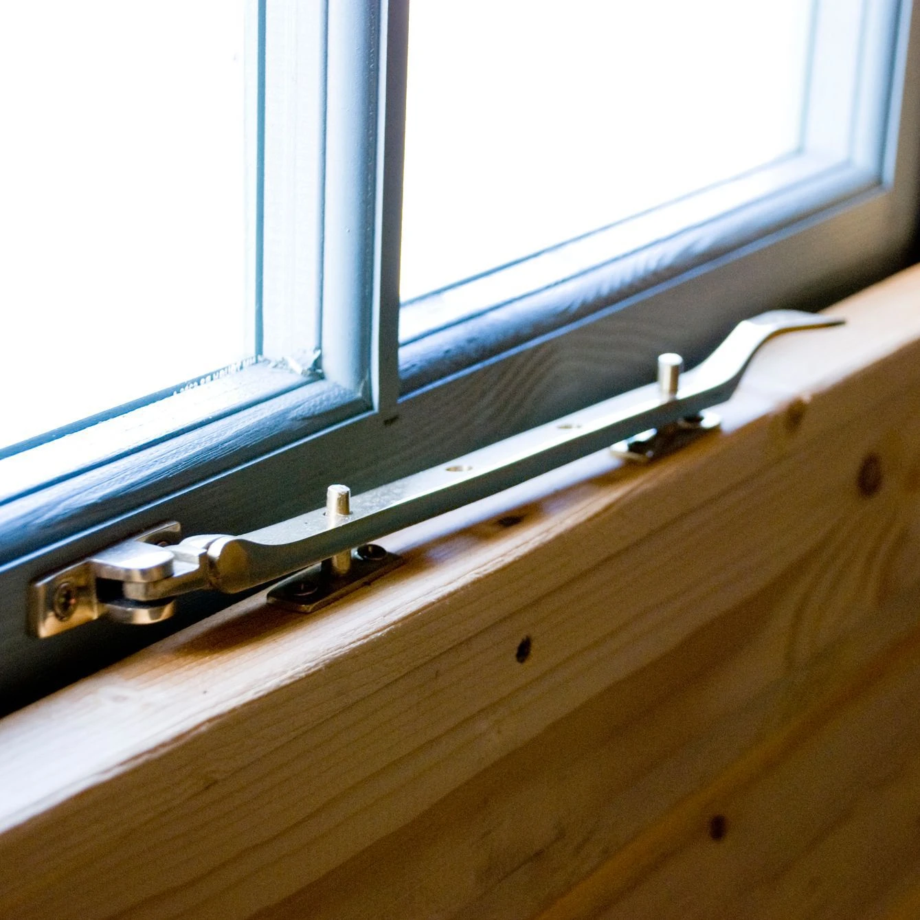 Shire 17x14 Bradenham Wooden Garage 5 Shire 17x14 Bradenham Wooden Garage - Image 5