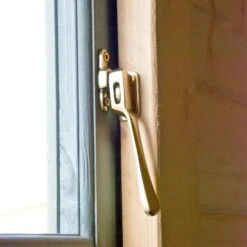 Shire Kingswood 18x20 Toughened Glass Apex Tongue & Groove Wooden Cabin - Base Not Included -Garden & Outdoors shire kingswood 18x20 toughened glass apex tongue groove wooden cabin base not included5019804194728 38c