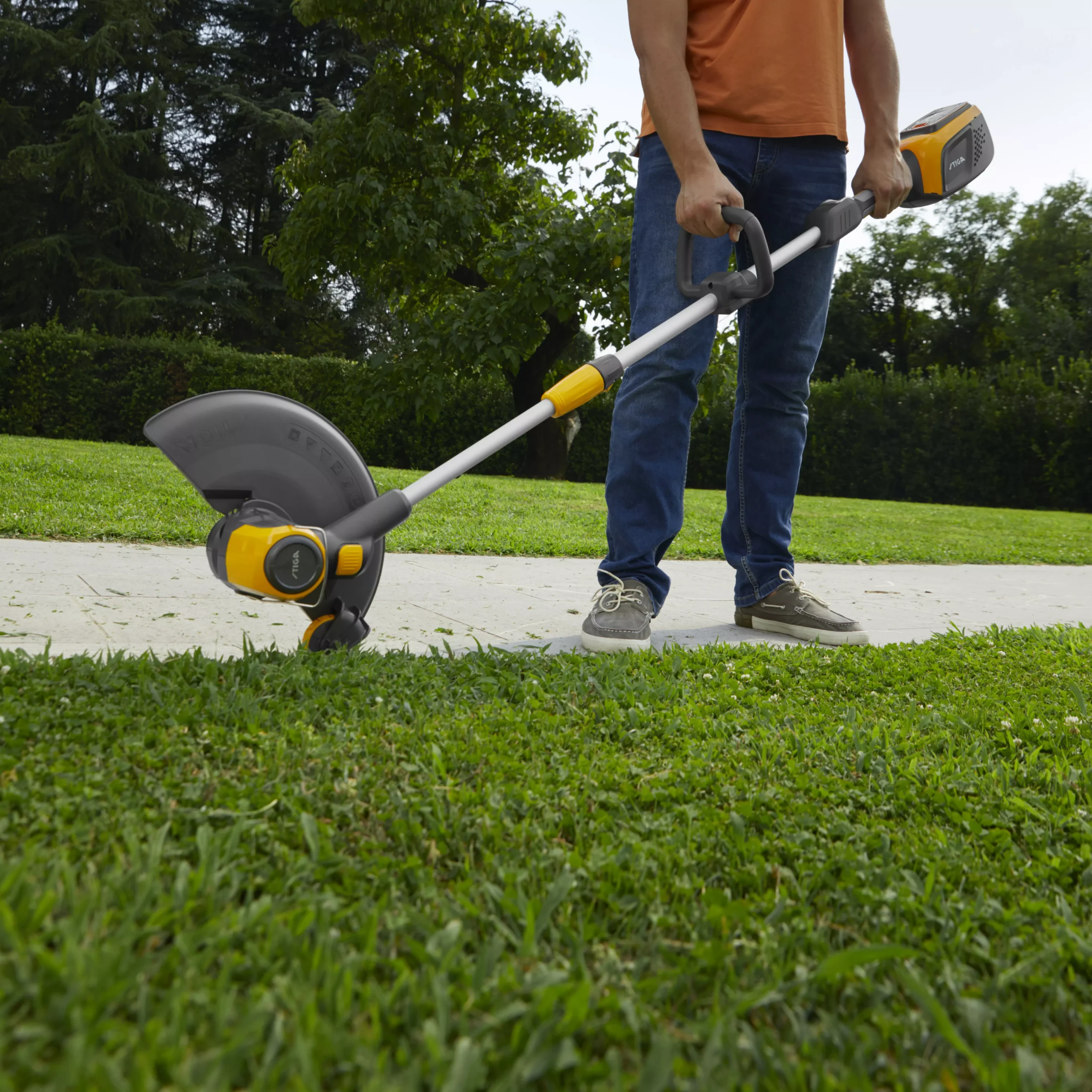 Stiga 48V Range GT 500e / 278100008/ST3 48V Cordless Grass Trimmer - Bare 7 Stiga 48V Range GT 500e / 278100008/ST3 48V Cordless Grass Trimmer - Bare - Image 7