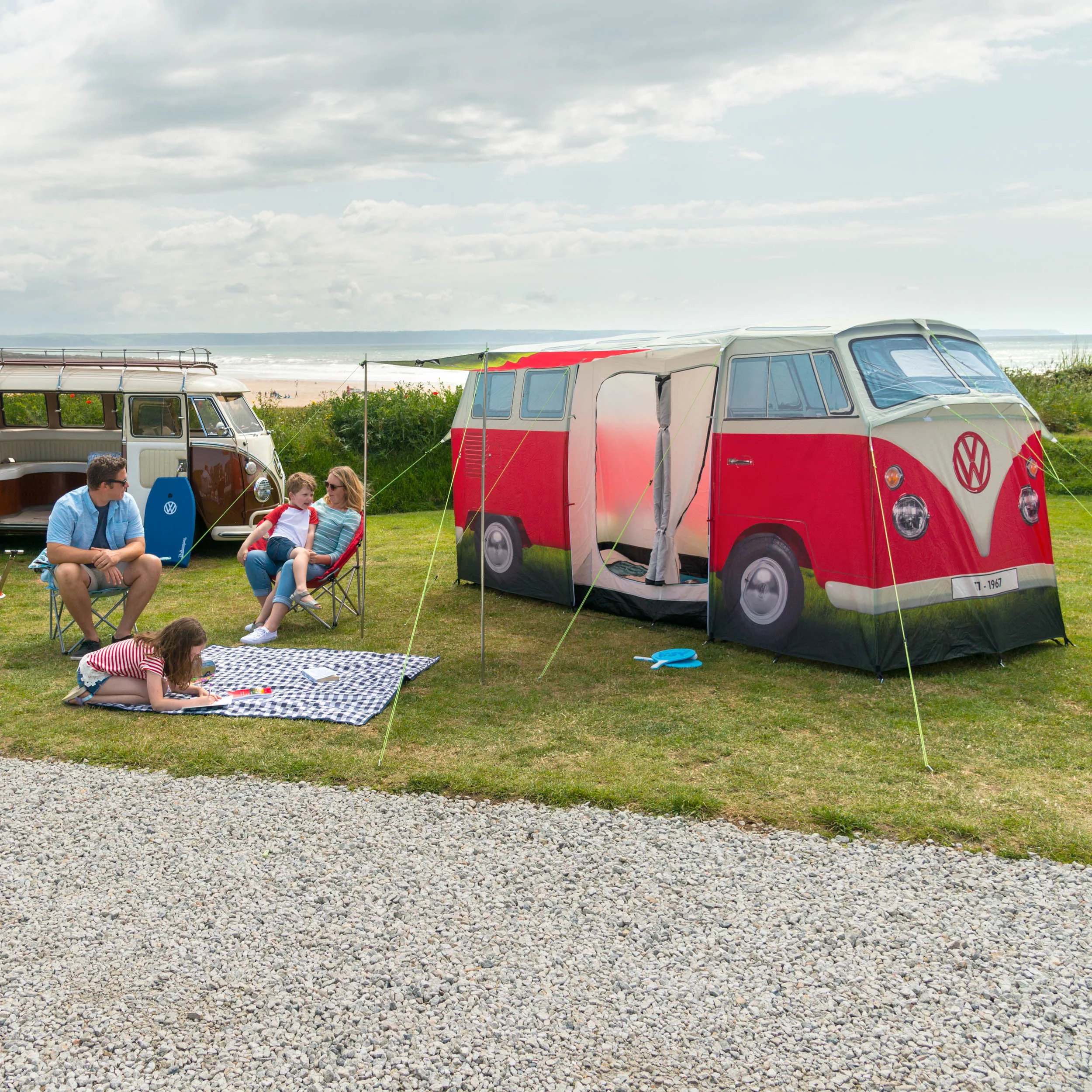 Volkswagen Red Camper Van Quick Pitch Tent 6 Volkswagen Red Camper Van Quick Pitch Tent - Image 6